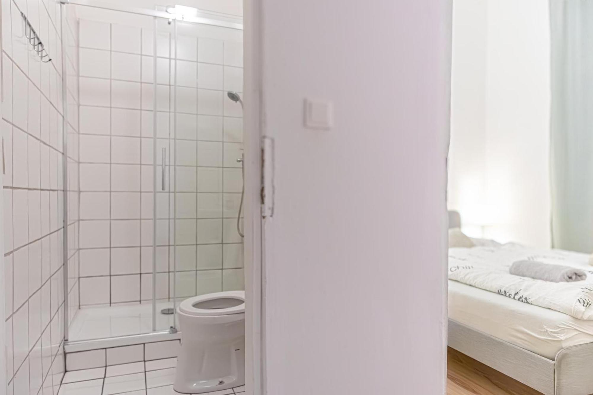 Budget-friendly 2br Apt With Great Location Apartament *