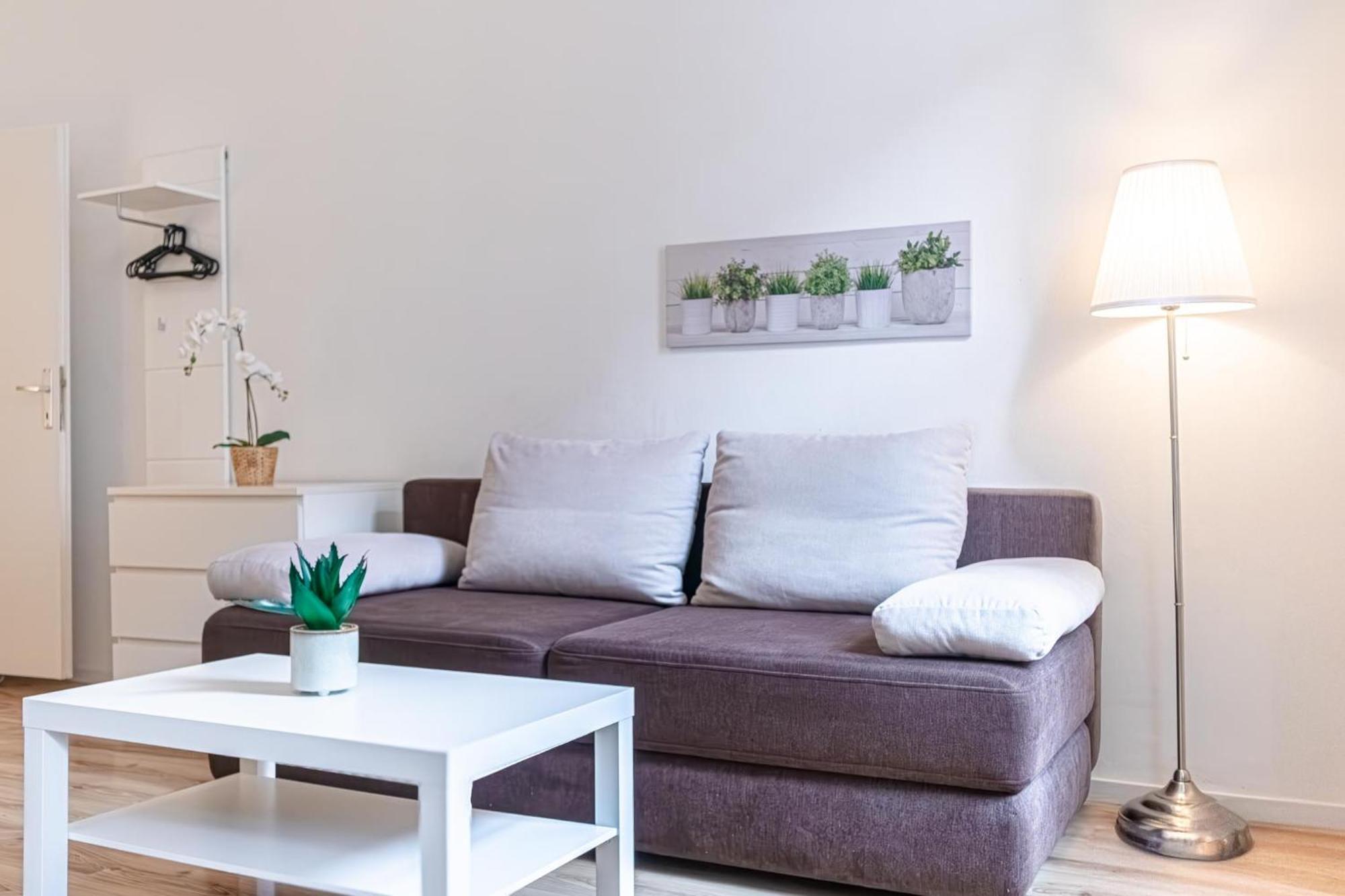 Apartament Budget-friendly 2br Apt With Great Location *
