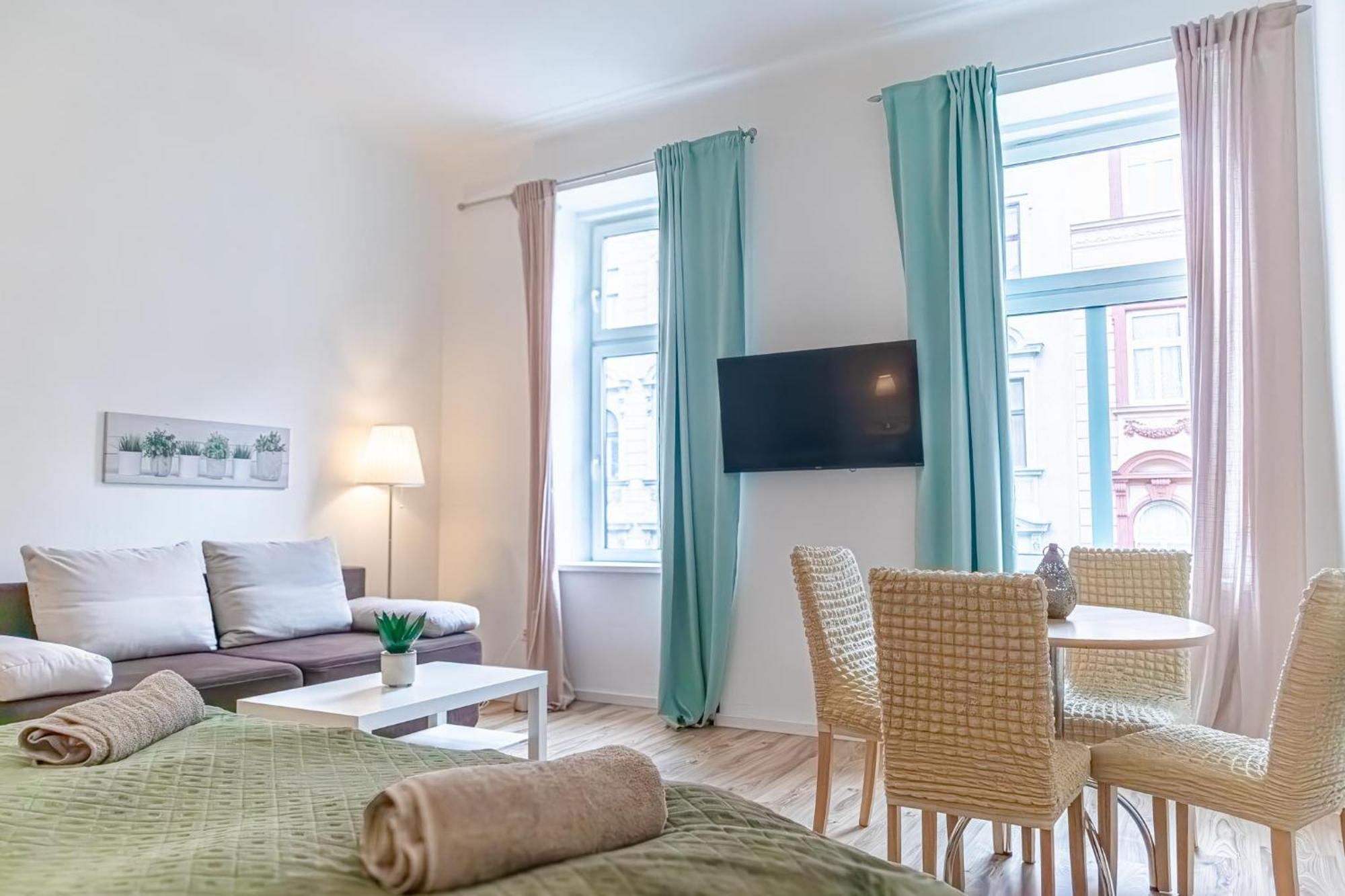 Budget-friendly 2br Apt With Great Location Apartament Wiedeń