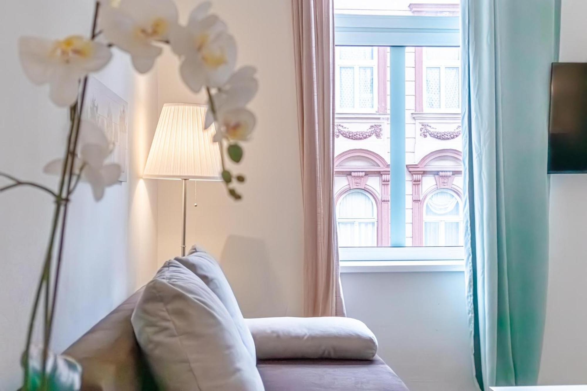 Apartament Budget-friendly 2br Apt With Great Location Wiedeń